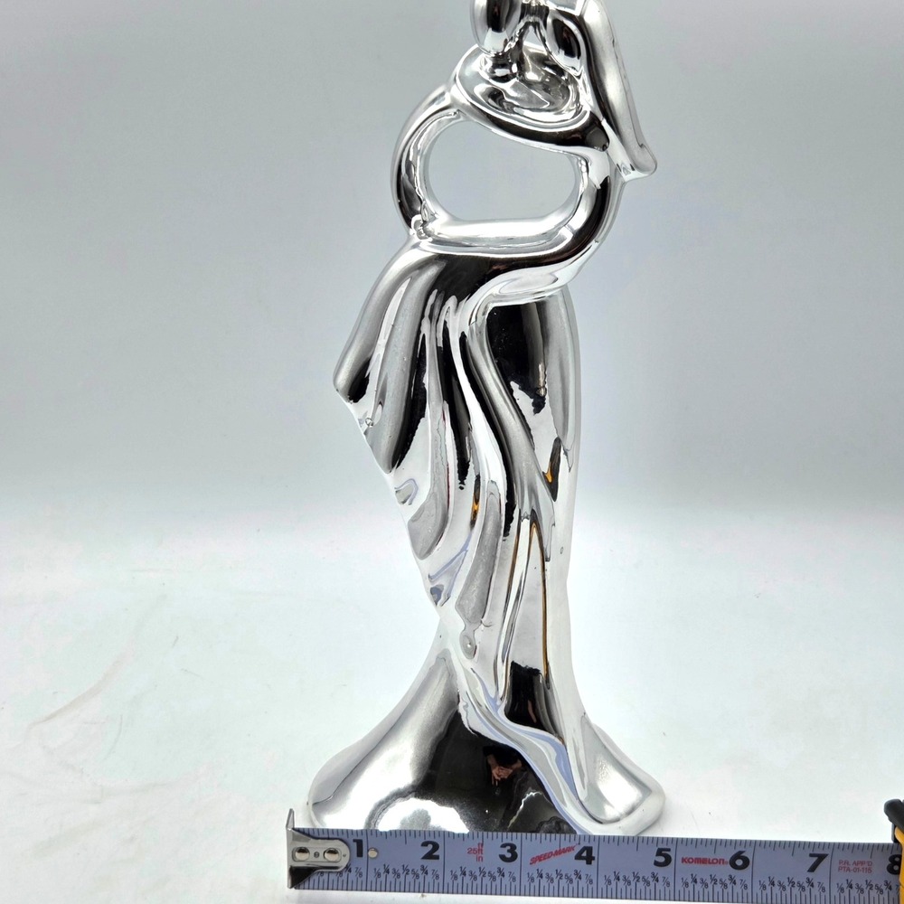 Art Deco‎ Ceramic Hugging Couple Sculpture with Polished Silver Chrome Finish - Picture 3 of 7